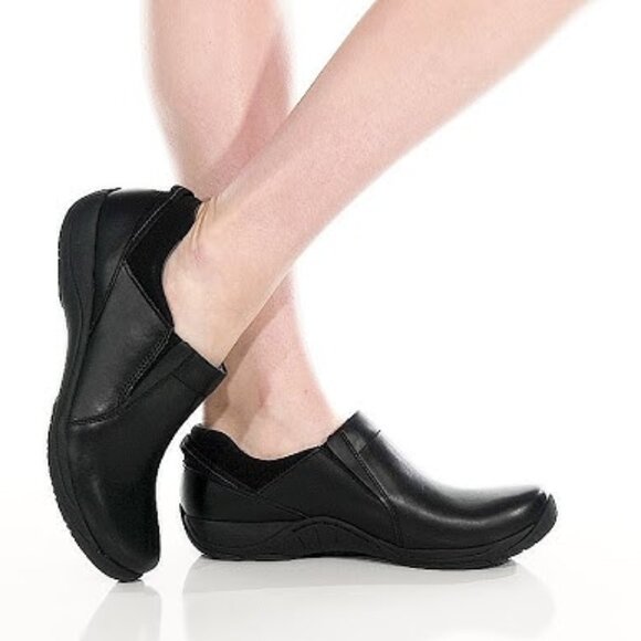 NEW Dansko Neci Slip-On Loafers - Leather in black For Women 825 3s2 - Picture 1 of 9